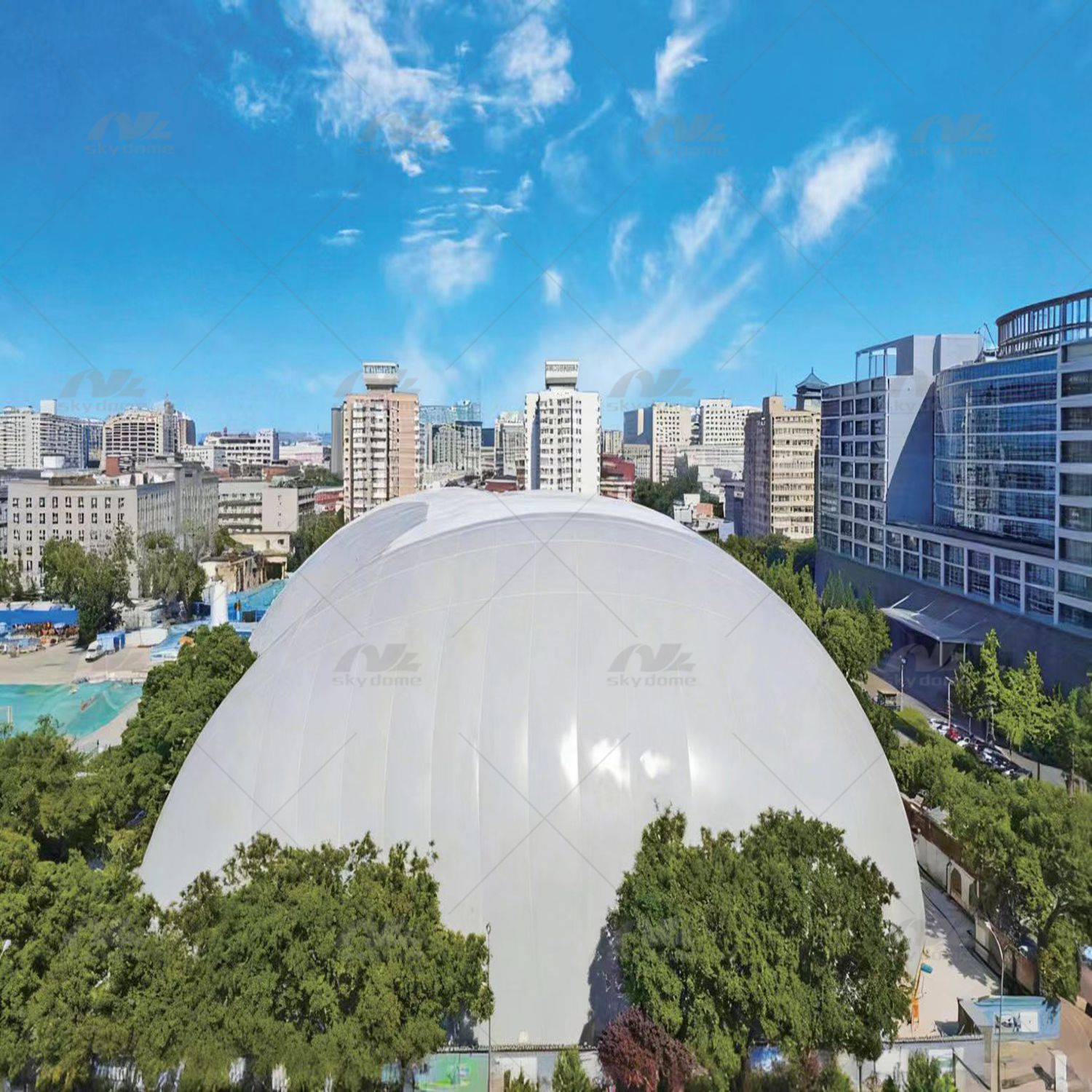 Personalized Top-floor Pneumatic Textile Dome for Rooftop Pub